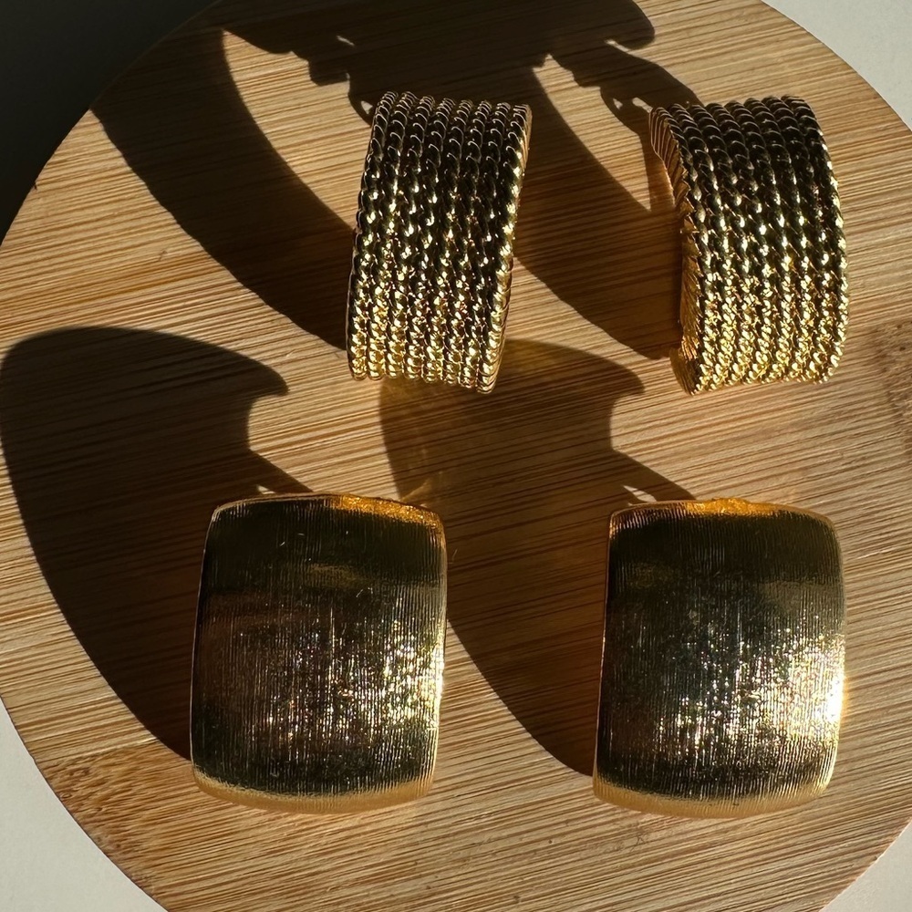 Vintage Gold Tone Bundle Earrings Set - Picture 2 of 5